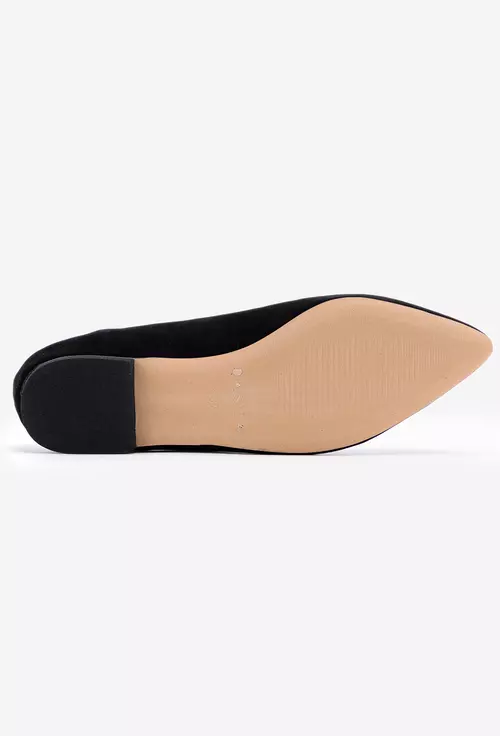 Balerini negri din piele intoarsa cu ornament