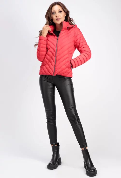 Geaca rosie scurta cu model