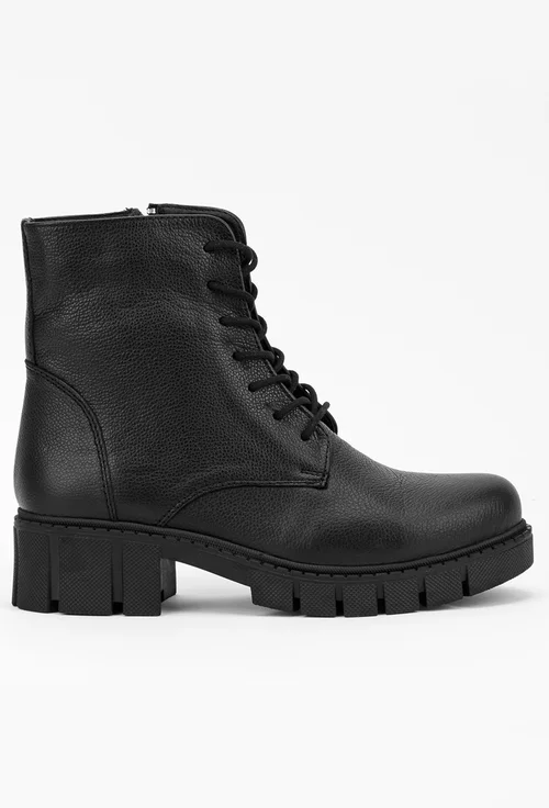 Ghete negre din piele texturata