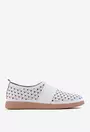 Pantofi albi din piele cu model