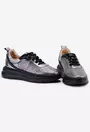 Pantofi argintii din piele cu aspect perforat