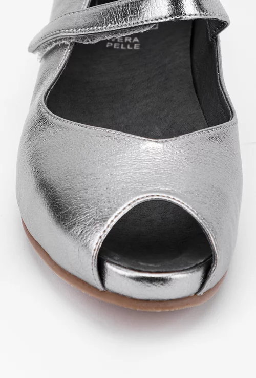 Pantofi argintii din piele naturala cu talpa ascunsa