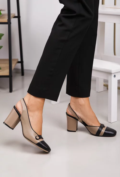 Pantofi bej din piele naturala cu detalii negre