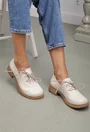 Pantofi bej stil Oxford realizati din piele