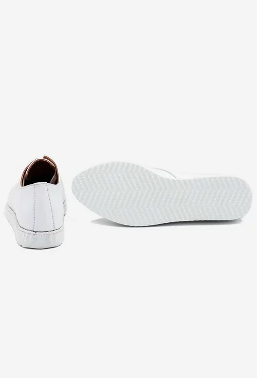 Pantofi casual albi din piele naturala cu siret