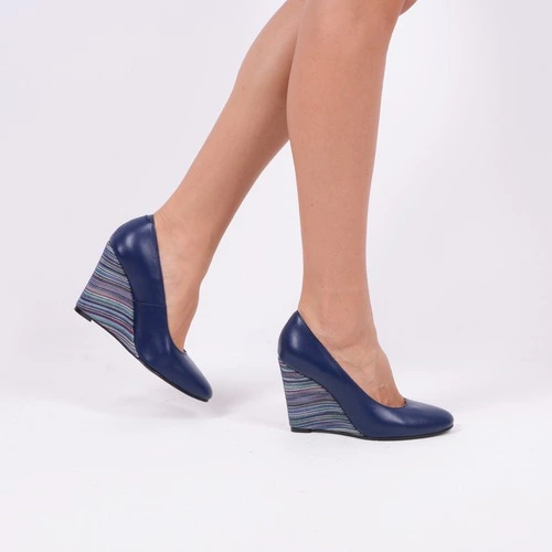 Pantofi din piele naturala bleumarin Brittany