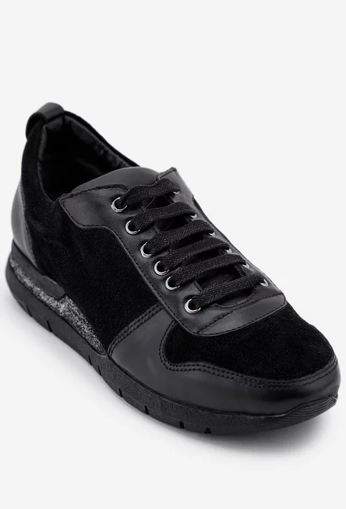 Pantofi negri din piele cu insertii stralucitoare