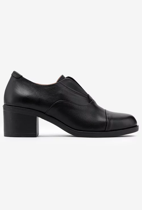 Pantofi negri din piele cu toc si elastic in fata