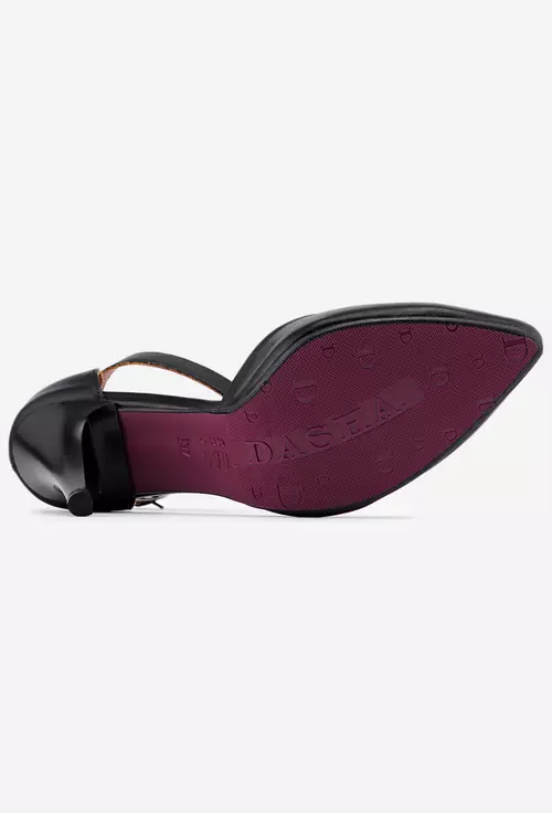 Pantofi negri din piele naturala cu bareta