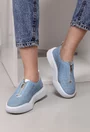 Pantofi nuanta bleu deschis din piele cu fermoar