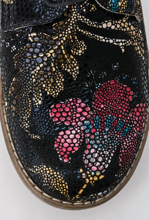 Pantofi Oxford negri cu model floral multicolor din piele naturala Iamina