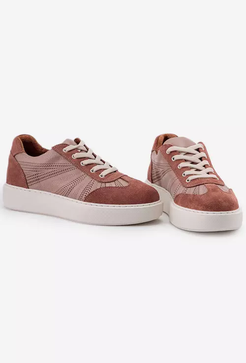 Pantofi roz pudra din piele cu aspect perforat