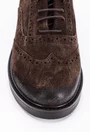 Pantofi tip Oxford maro cu model din piele intoarsa