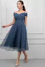 Rochie albastra eleganta cu decolteu deosebit