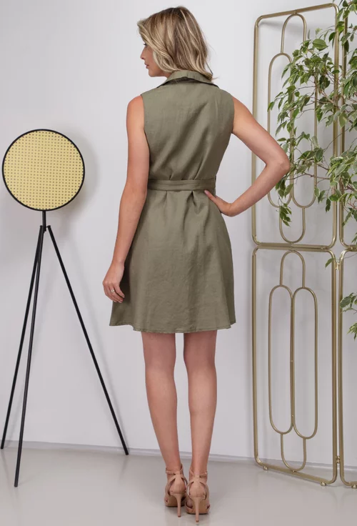 Rochie verde cu nasturi si curea
