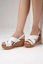 Sandale albe cu platforma colorata din piele naturala Zorna