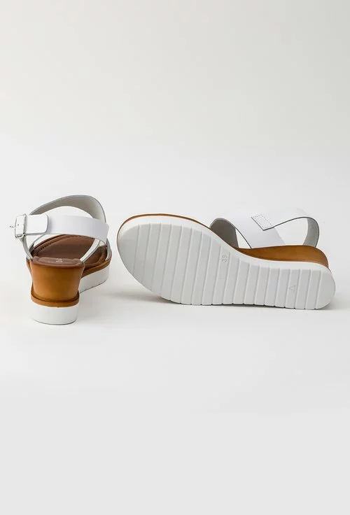 Sandale albe din piele naturala cu platforma Carla