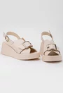 Sandale cu platforma crem din piele cu decupaj