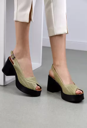 Sandale din piele perforata verzi cu platforma