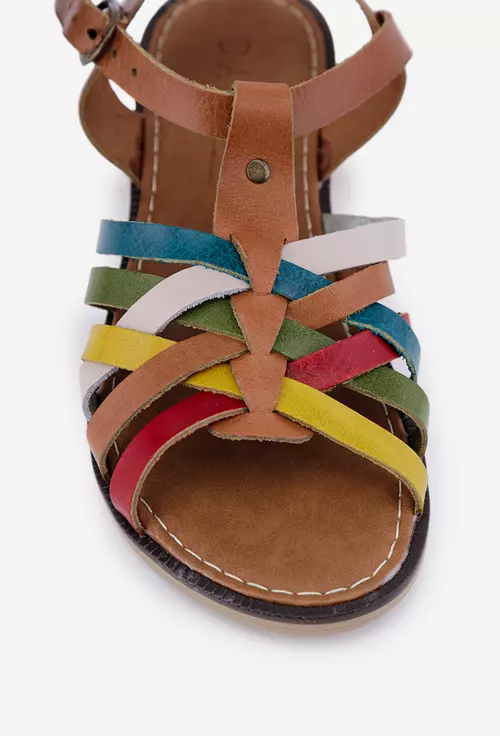 Sandale maro cu barete colorate din piele