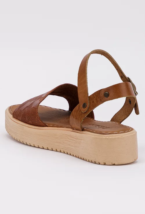 Sandale maro cu model din piele naturală