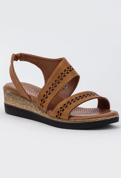 Sandale maro din piele naturala cu detalii perforate