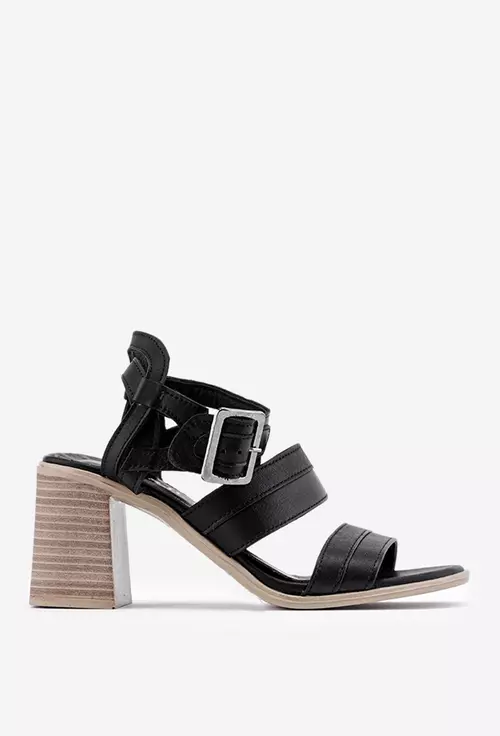 Sandale negre din piele cu toc