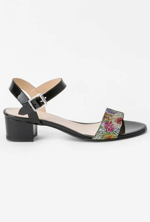 Sandale negre din piele naturala cu imprimeu floral colorat Giselle