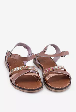 Sandale taupe cu detalii colorate din piele