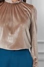Bluza Dy Fashion bej din catifea cu guler incretit