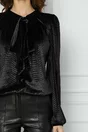 Bluza Dy Fashion neagra din catifea cu funda la gat