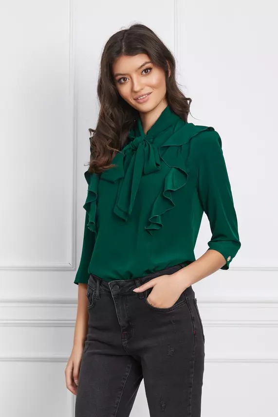 bluza-dy-fashion-verde-cu-volanase-pe-bust-si-funda-la-guler-1210491-979014-2.webp