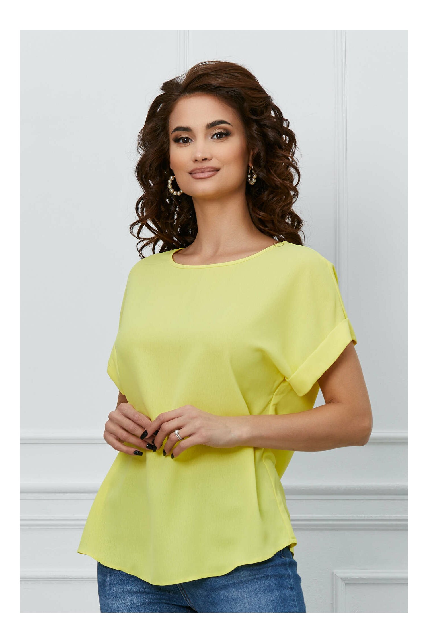 Bluza Esther galben pal cu maneci scurte si decolteu rotund