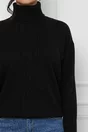 Bluza Gia neagra cu guler inalt si impletitura