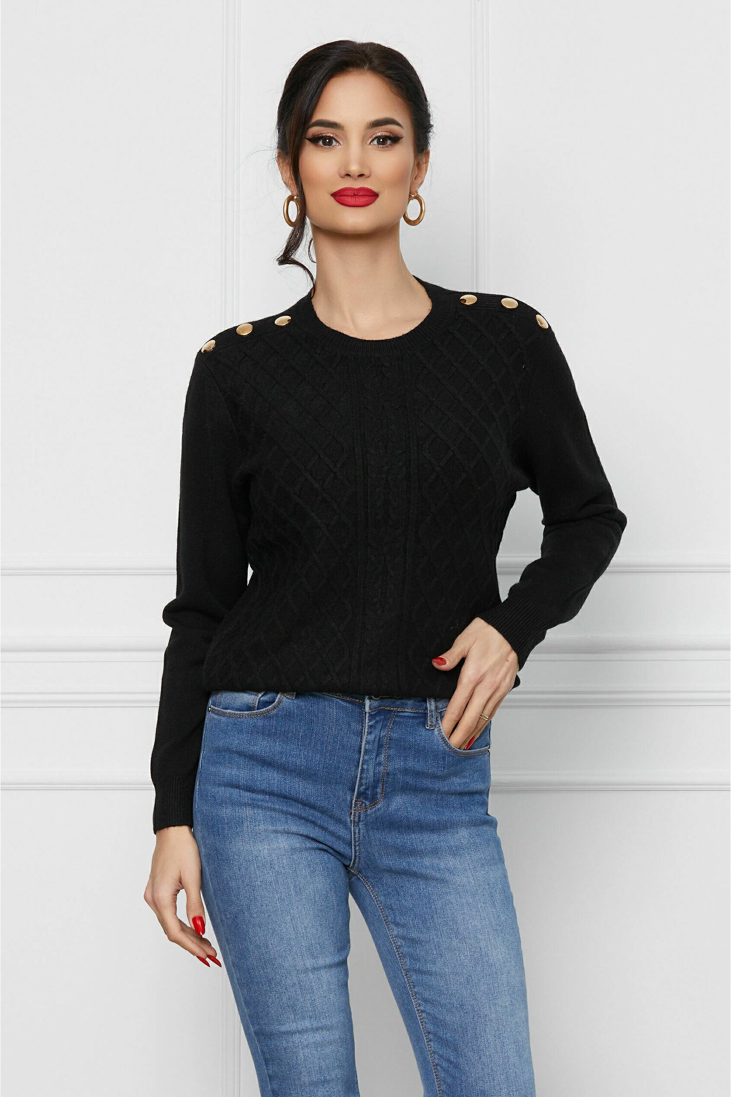 Bluza Nadia neagra cu nasturi pe umeri
