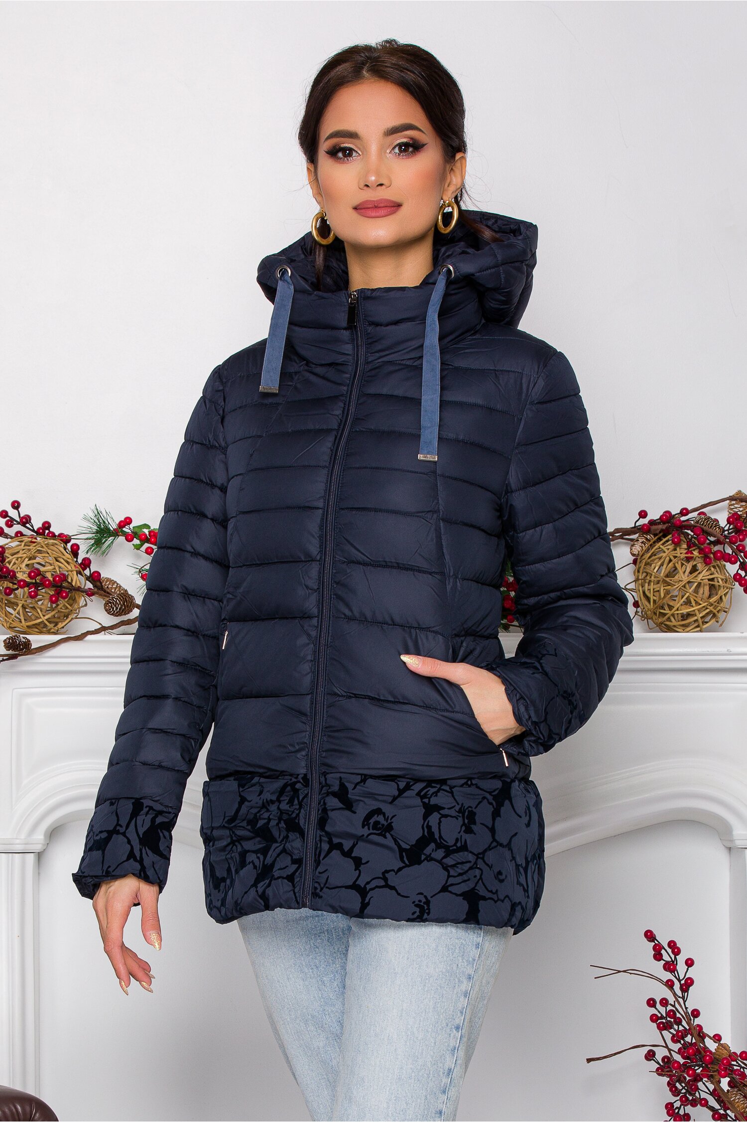 Geaca Patty bleumarin cu detalii catifelate la baza