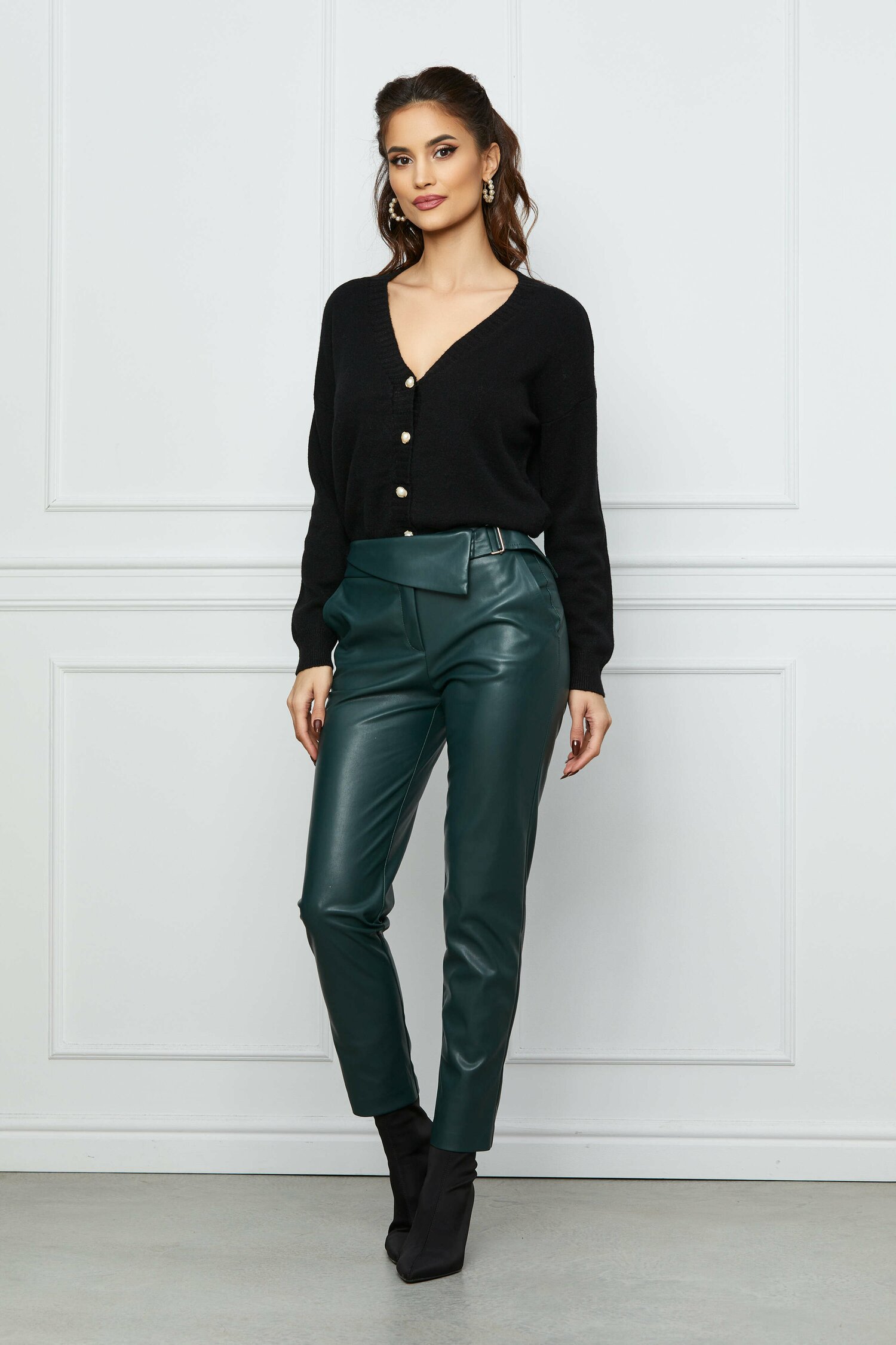Pantaloni Lariss verzi din piele ecologica