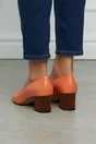 Pantofi Aron orange office cu toc jos si buline 3D