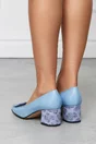 Pantofi Diana bleu cu aplicatie pe varf