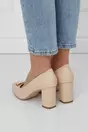Pantofi Elonore bej cu aplicatie pe varf