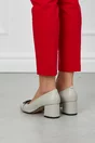 Pantofi Monica gri cu aplicatie metalica pe varf