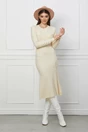 Rochie Alesia ivory din tricot cu nasturi perlati la bust