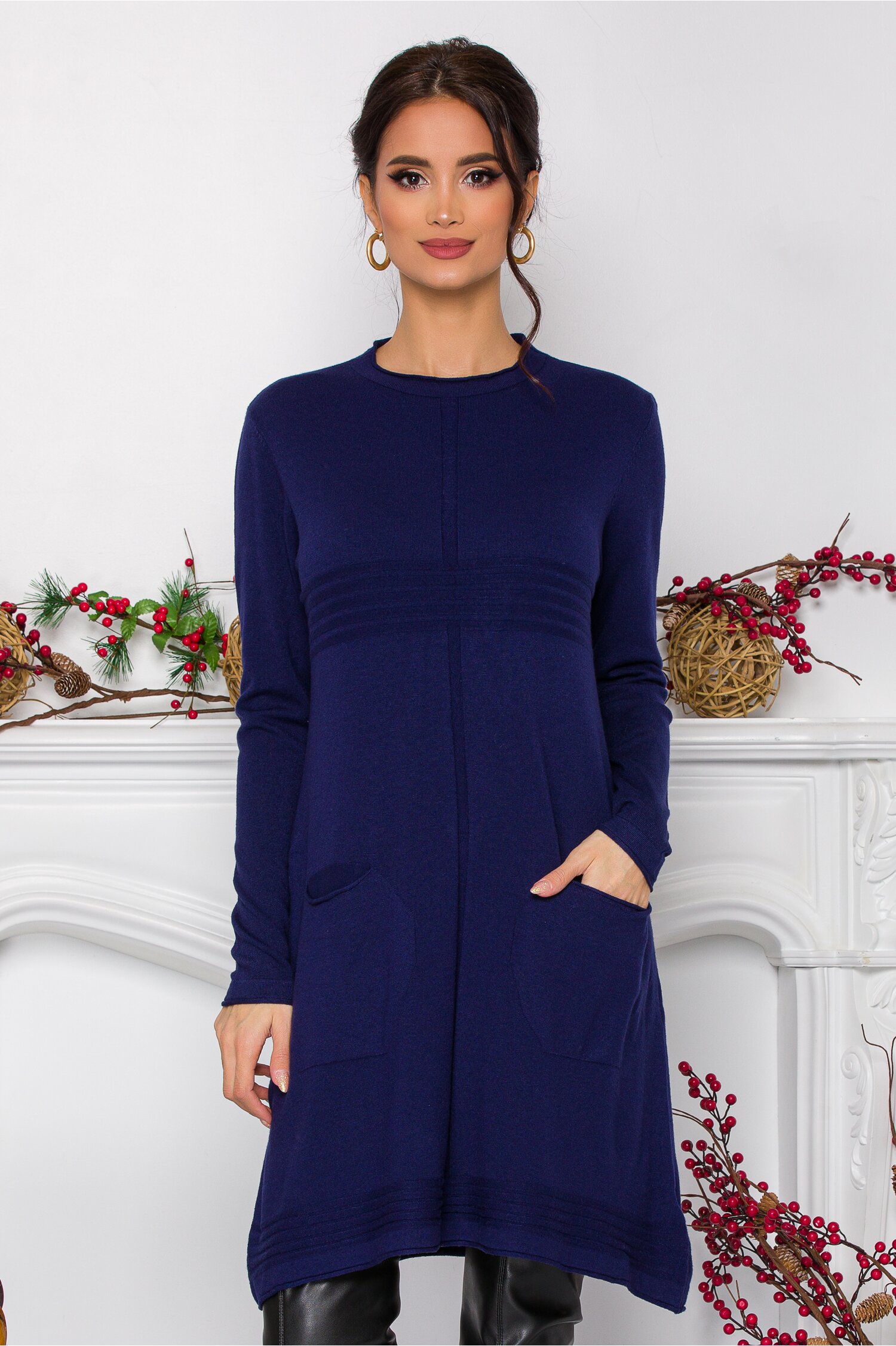 Rochie Anastasia bleumarin cu design in dungi si buzunare
