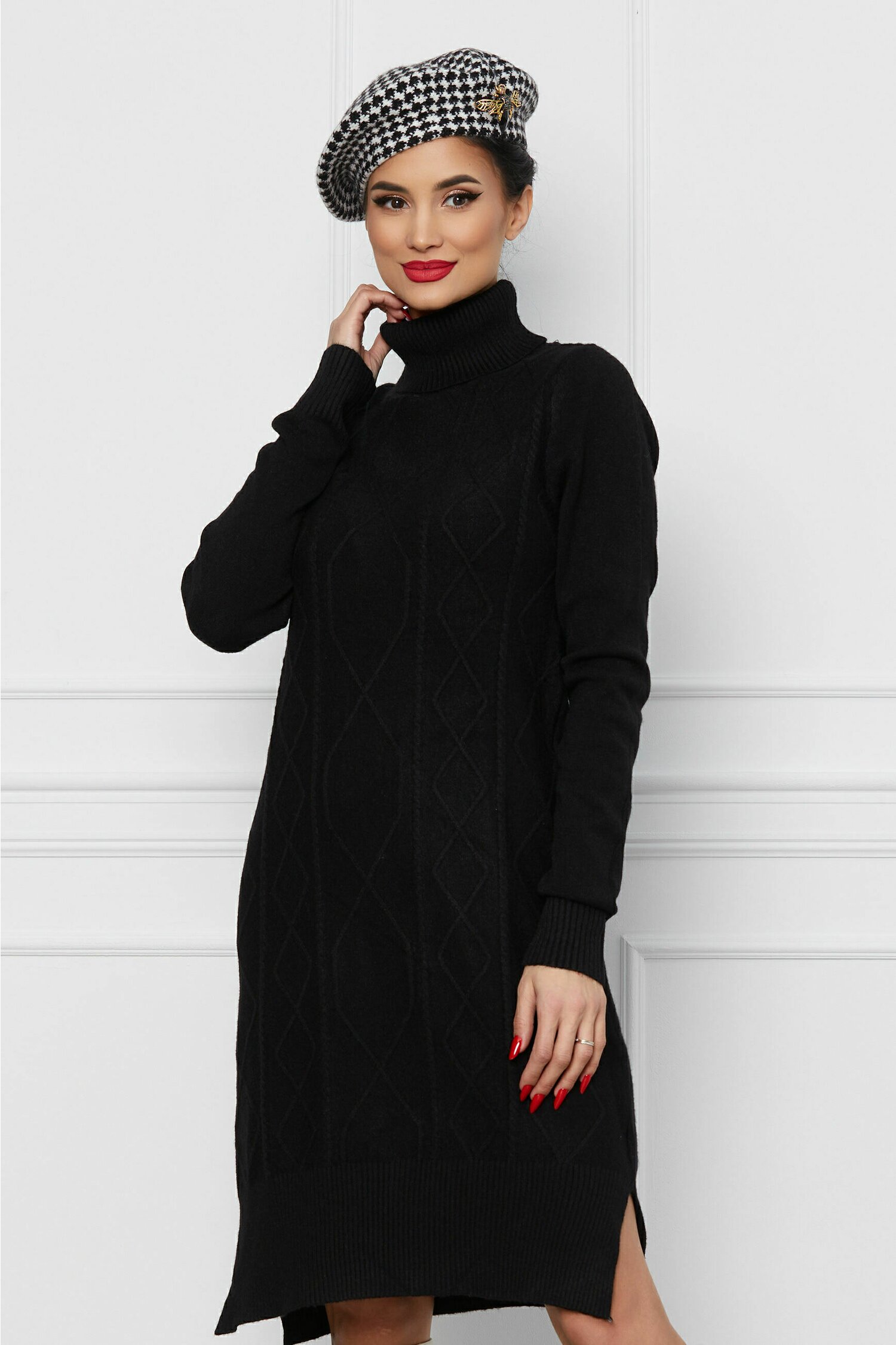 Rochie Anemona neagra din tricot - Rochii-Dama.ro