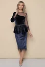 Rochie eleganta din catifeasi tull la bust bleumarin cu pene si peplum