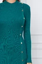 Rochie Clara verde din tricot reiat cu nasturi decorativi