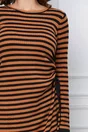 Rochie Doina din tricot cu dungi negre-maro si snur in lateral