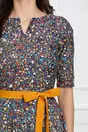 Rochie Dorina gri cu imprimeu mozaic colorat si cordon in talie