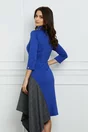 Rochie Dy Fashion albastra cu carouri la baza si lungime asimetrica