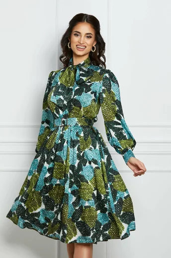 Rochie Dy Fashion bleu din satin cu imprimeuri kaki si curea in talie